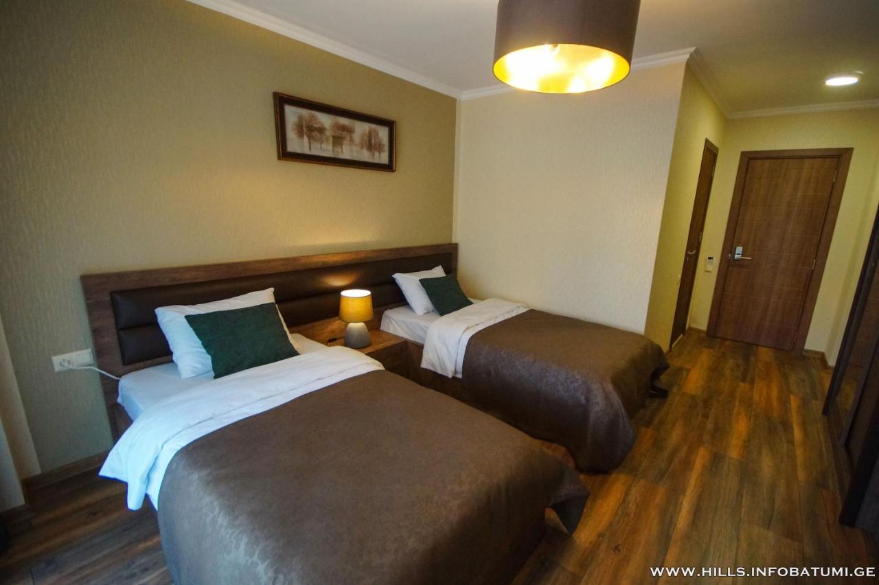 Hills Batumi Hotel ภายนอก รูปภาพ