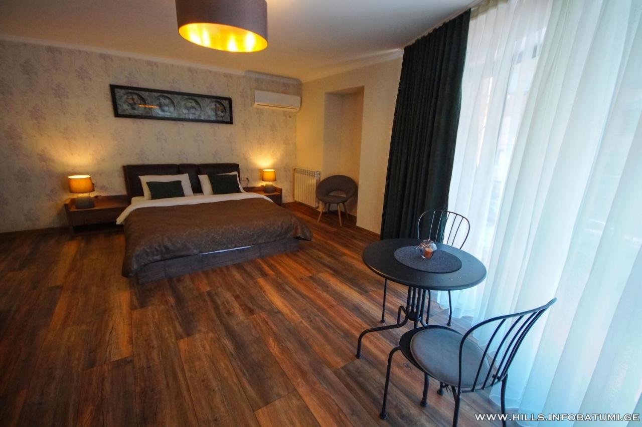 Hills Batumi Hotel ภายนอก รูปภาพ